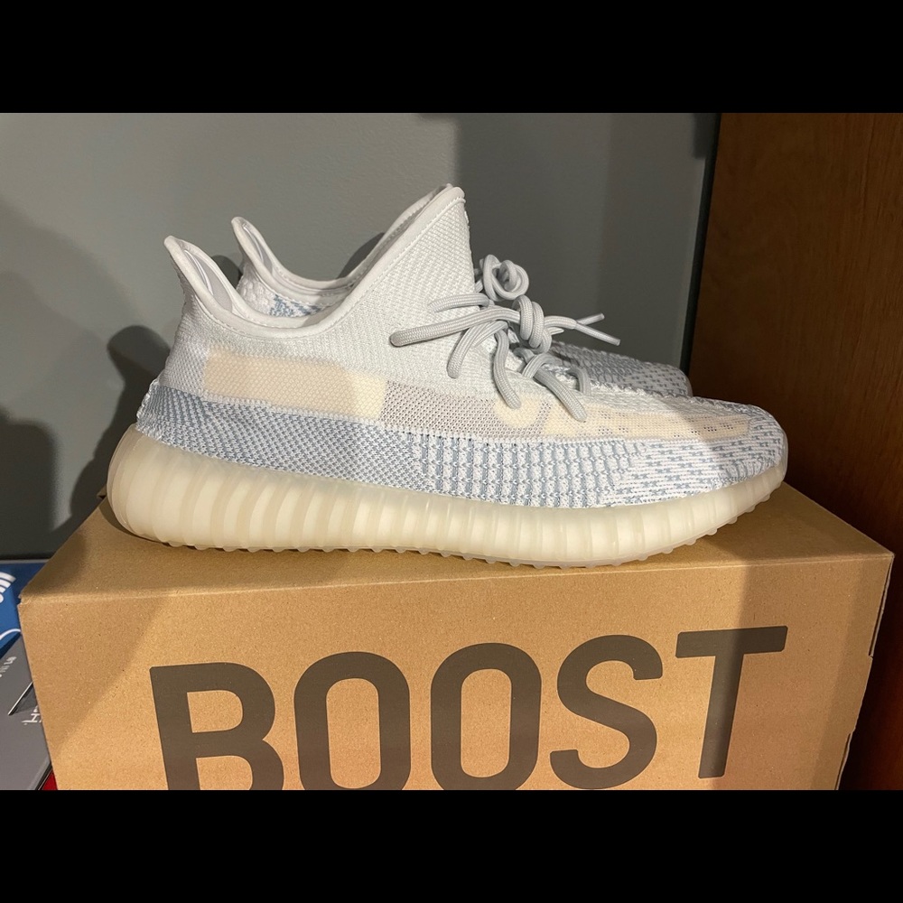 Yeezey boost 350 Cloud white